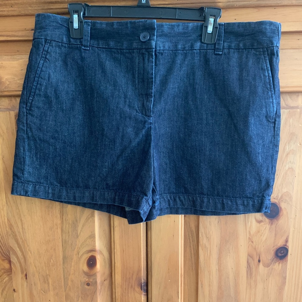LOFT Riviera Short Dark Chambray, Size 14